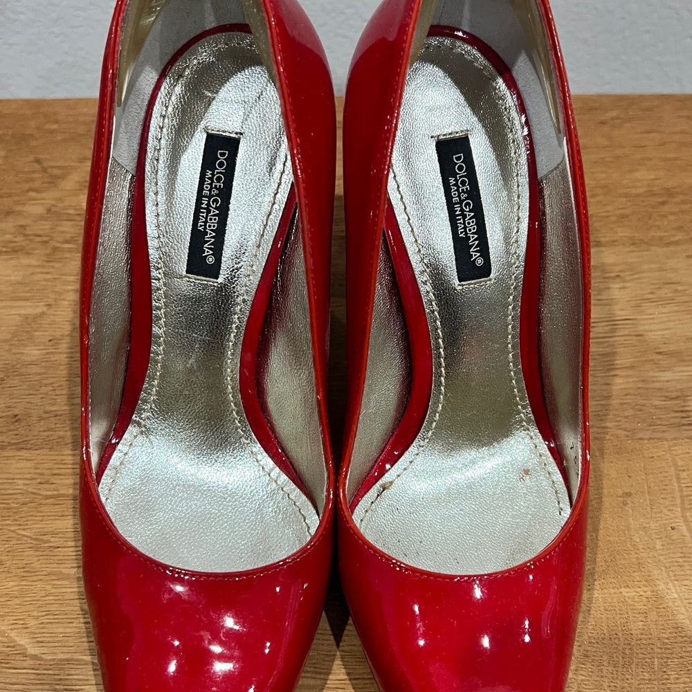 Dolce & Gabbana Glossy Red Heels